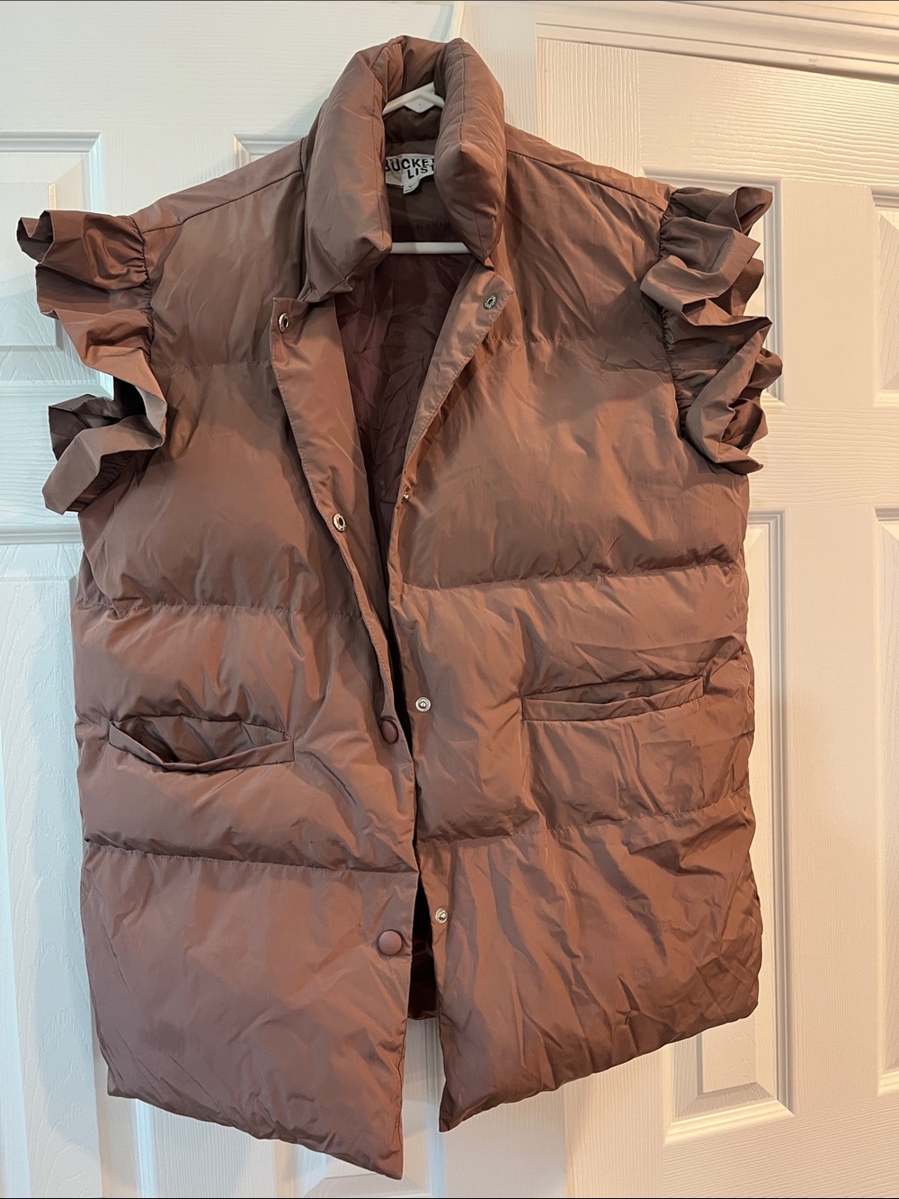 BUCKETLIST Ruffled-Sleeve Puffer Vest - Mauve